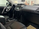 Toyota Land Cruiser Prado-9