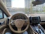 Porsche Cayenne-5