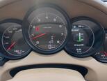 Porsche Cayenne-10