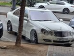 Mercedes E 300-2