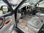 Lexus LX 470-12