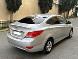 Hyundai Accent-8