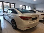 Hyundai Sonata-4