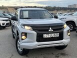 Mitsubishi L200-1