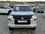 Mitsubishi L200-2