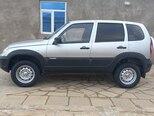 Chevrolet Niva-2