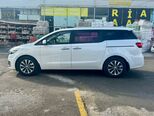 Kia Carnival-4