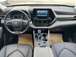 Toyota Highlander-3