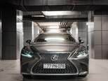 Lexus LS 350-1