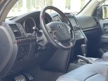 Toyota Land Cruiser-5