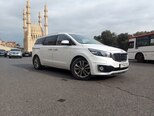 Kia Carnival-2
