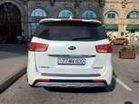 Kia Carnival-6