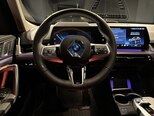 BMW iX1-16
