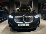 BMW iX1-1