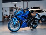 Suzuki GSX-8R-1