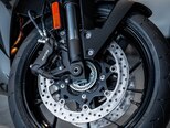 Suzuki GSX-8R-9