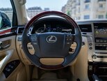 Lexus LX 570-16