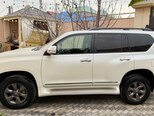 Toyota Land Cruiser Prado-5