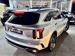 Kia Sorento-10