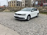 Volkswagen Jetta-6