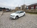 Volkswagen Jetta-7