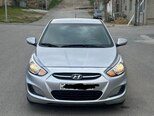 Hyundai Accent-10