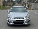 Hyundai Accent-8