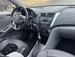 Hyundai Accent-14