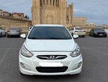 Hyundai Accent-1