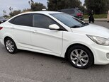Hyundai Accent-5