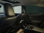 Lexus ES 300h-11