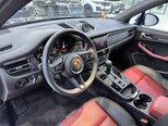 Porsche Macan-10