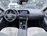 Hyundai Sonata-8