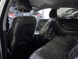 Hyundai Elantra-10