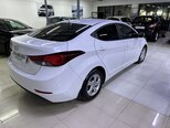 Hyundai Elantra-6