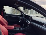 Kia K5-8