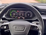 Audi e-tron-10