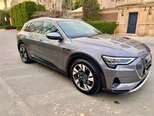 Audi e-tron-5