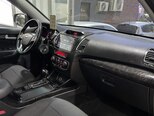 Kia Sorento-10