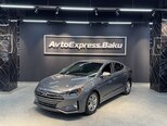 Hyundai Elantra-1