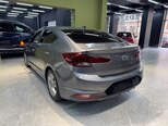 Hyundai Elantra-10