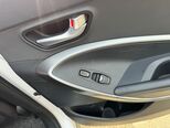 Hyundai Santa Fe-17