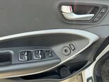 Hyundai Santa Fe-15