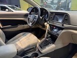 Hyundai Elantra-3