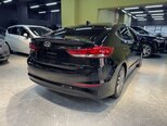 Hyundai Elantra-11