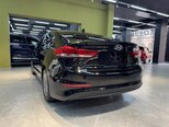 Hyundai Elantra-8