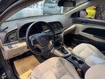 Hyundai Elantra-19