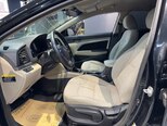 Hyundai Elantra-18