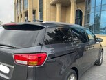 Kia Carnival-2