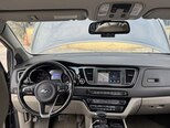 Kia Carnival-5